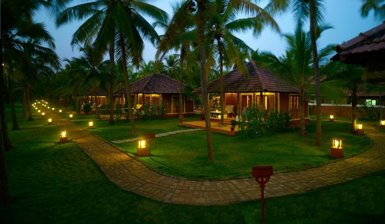 The Nattika Beach Resort Thrissur Exterior photo