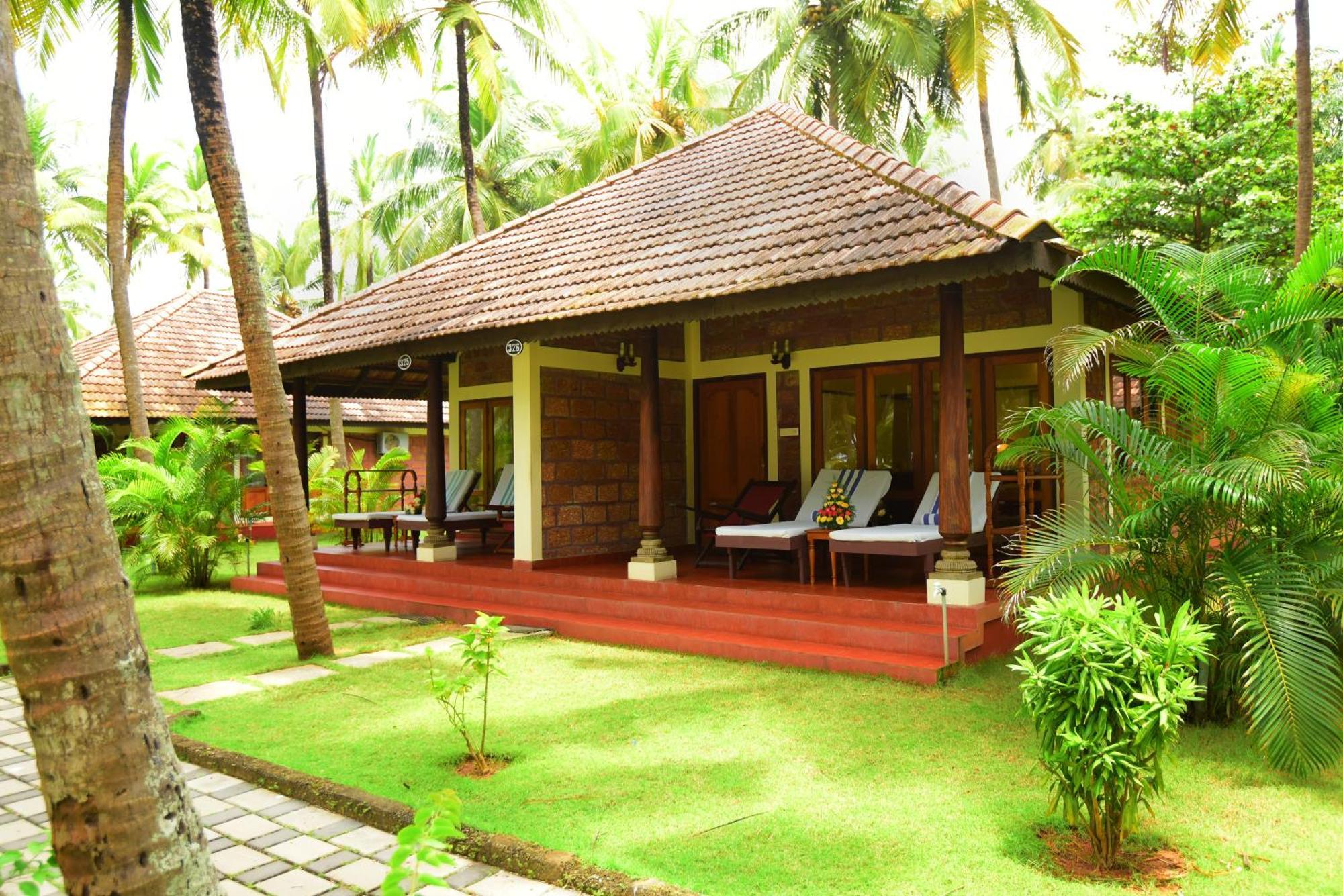 The Nattika Beach Resort Thrissur Exterior photo