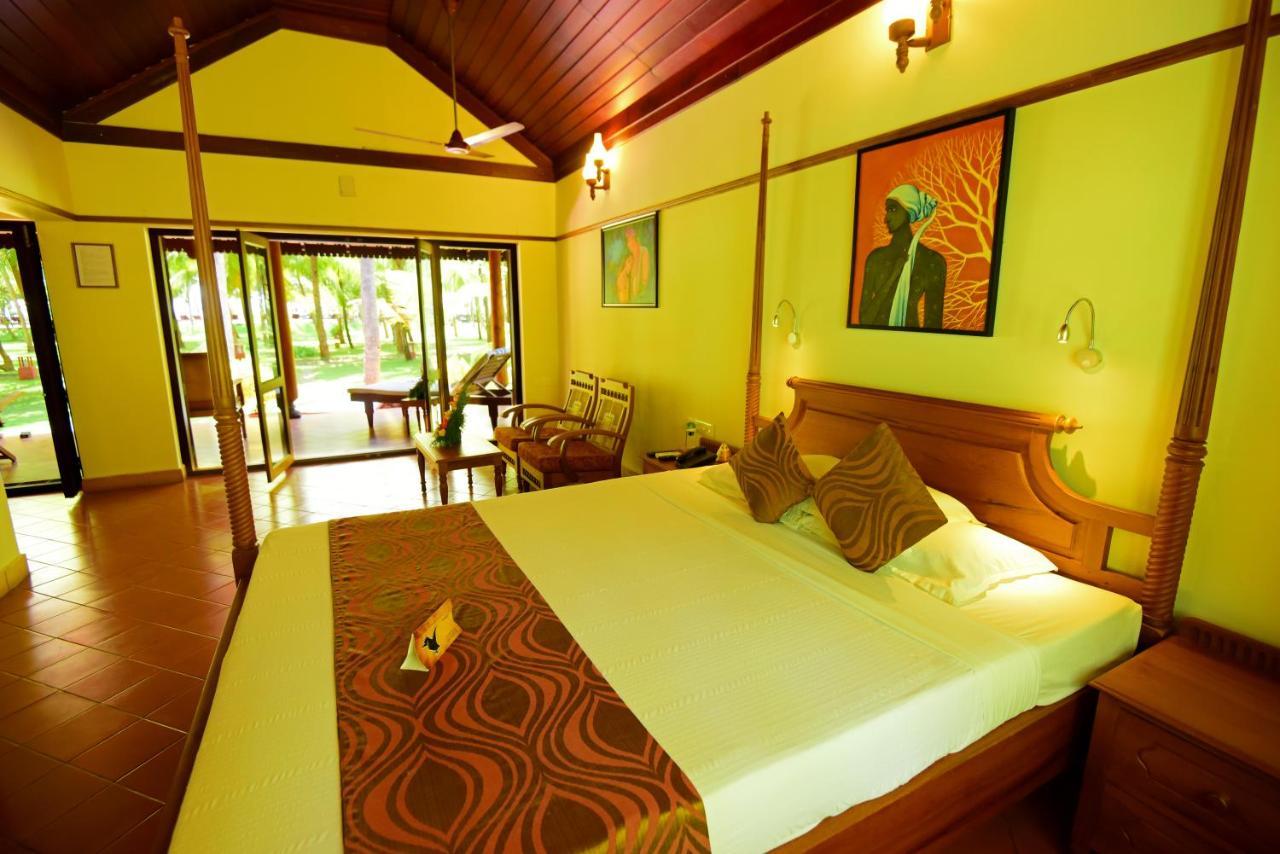 The Nattika Beach Resort Thrissur Exterior photo