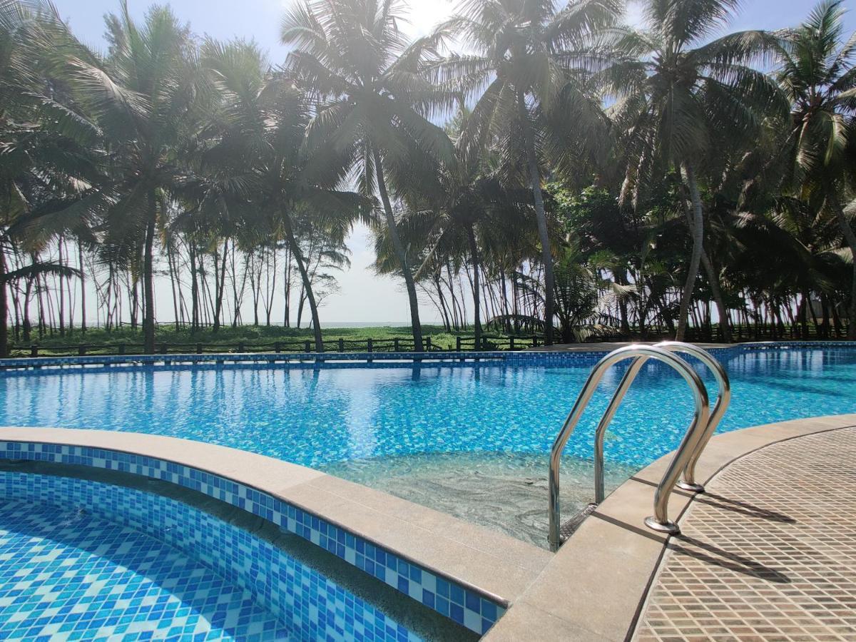 The Nattika Beach Resort Thrissur Exterior photo