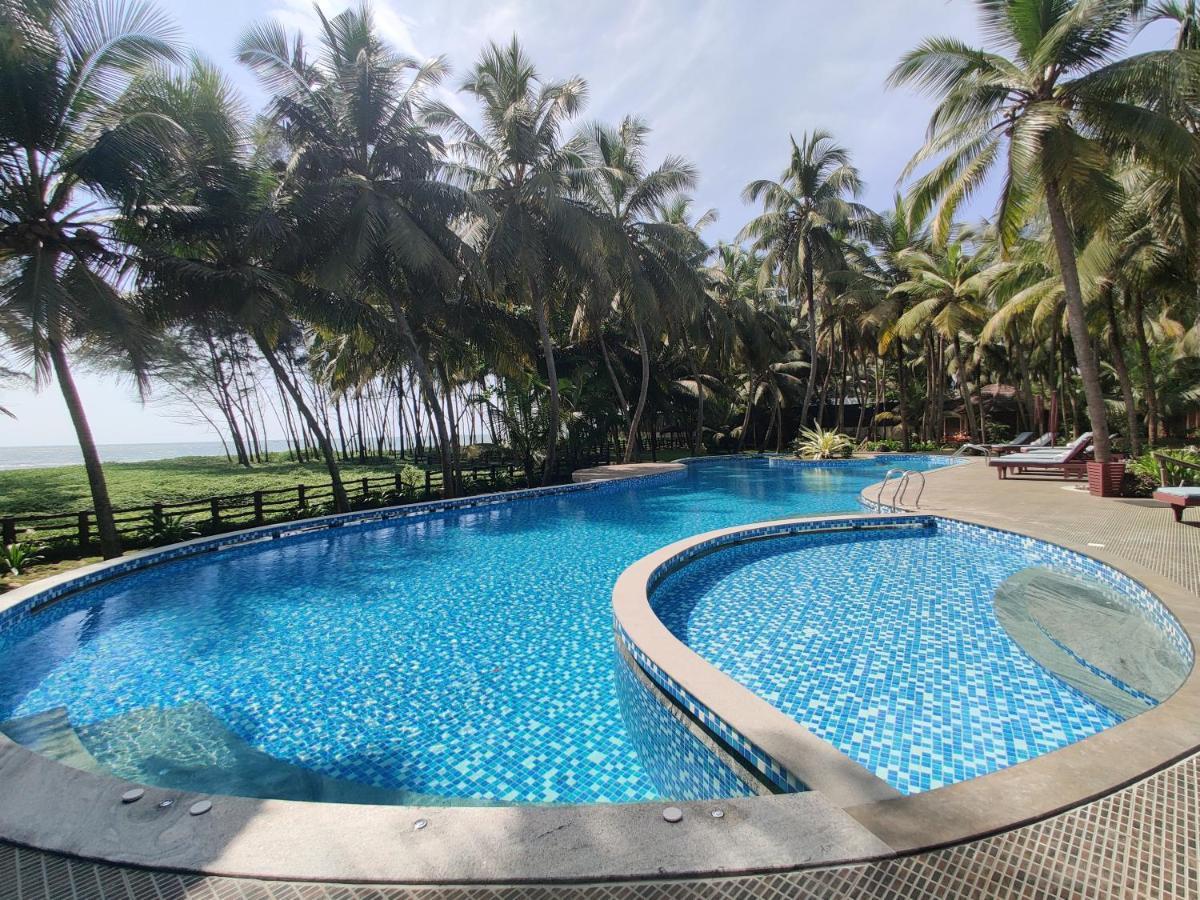 The Nattika Beach Resort Thrissur Exterior photo